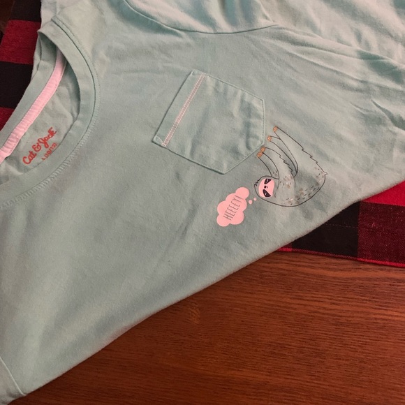 SOLD ON MERCARI 🌻 Cat & Jack      Girl T-Shirt - Picture 6 of 7